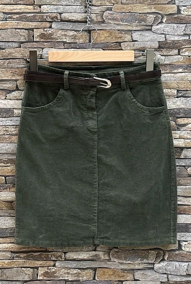 Klassieke tedin skirt chino thick velvet belt with pockets.