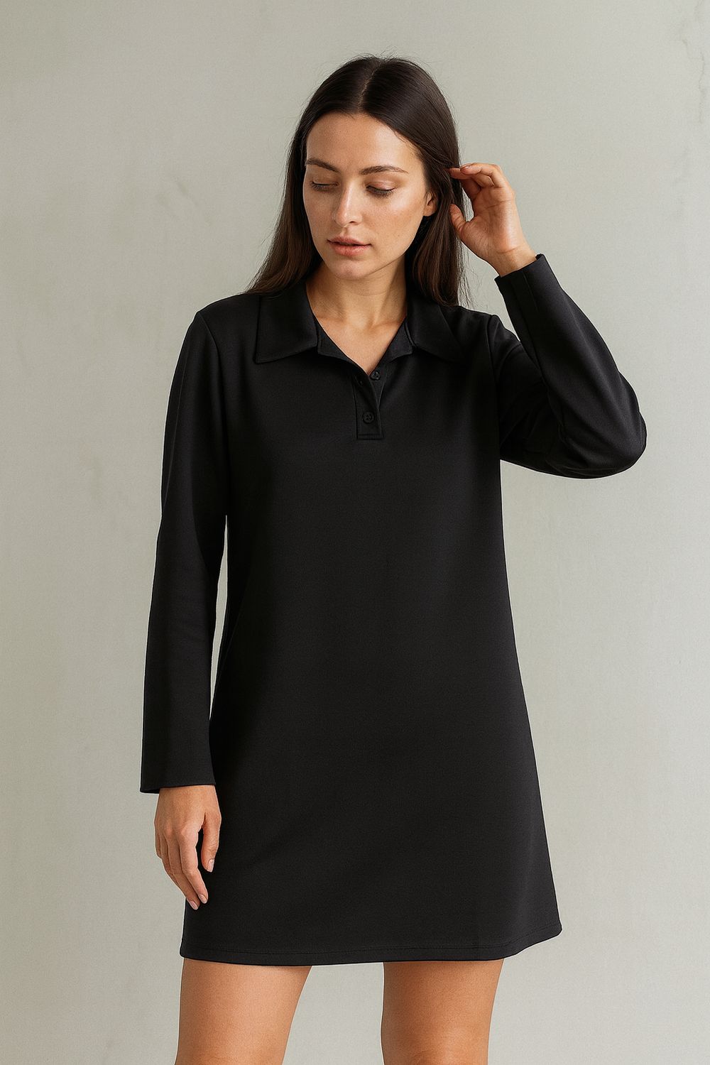 Zwarte polo jurk dames – korte jurk met kraag en knoopsluiting – casual chic outfit