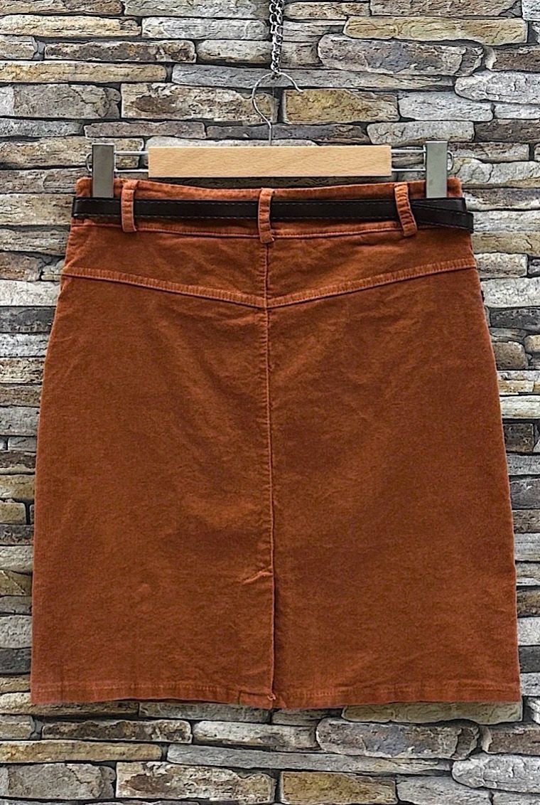 Klassieke skirt chino thick velvet belt with pockets.