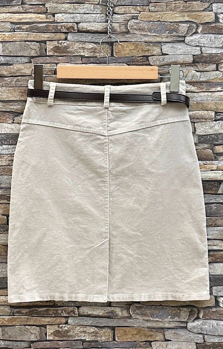 Klassieke skirt chino thick velvet belt with pockets.