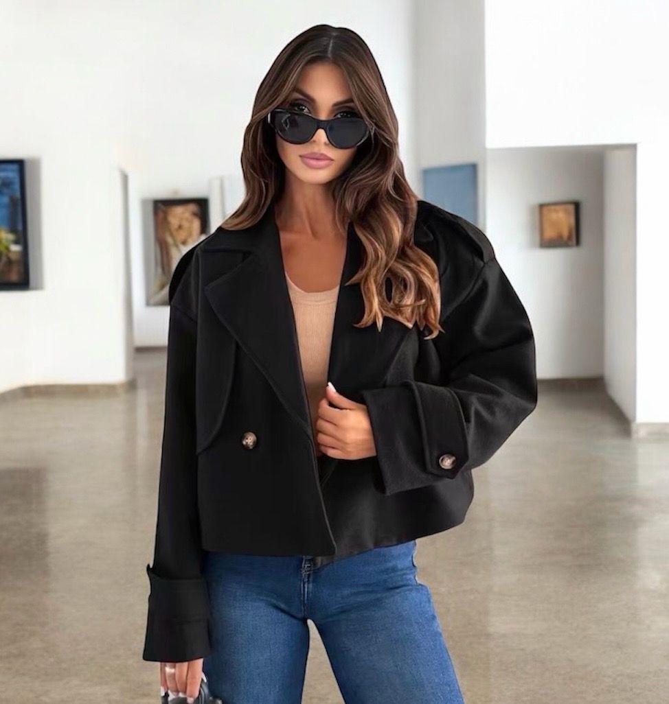 korte coat zwart- cropped jasje zwart- Infinity Me