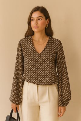 Blouses &amp; Tops – Vrouwelijk, stijlvol en veelzijdig”