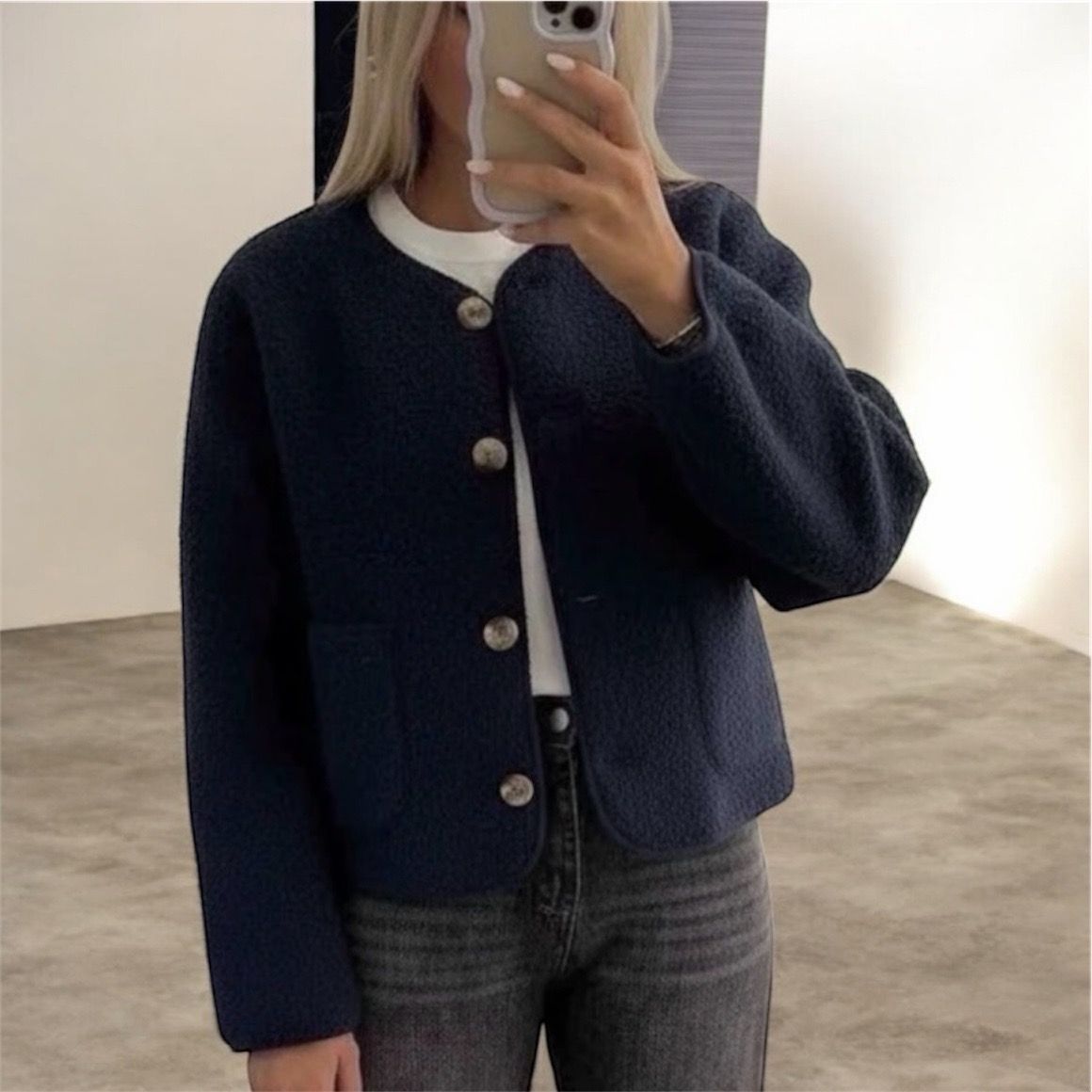 Bouclé Boxy Jacket – Luxe Minimal Chic