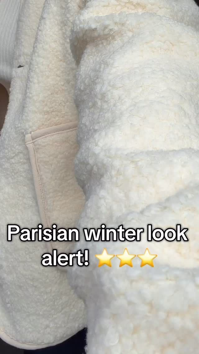 Bouclé Boxy Jacket – Luxe Minimal Chic