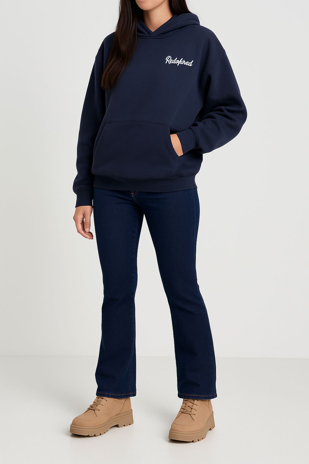 Dark Denim Bootcut Jeans – Flatterende Pasvorm met Lichte Flair