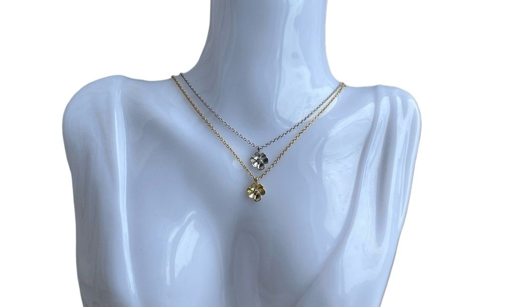 Ketting Met Bloem Hanger - Zilveren Ketting - Platina Goud - Ketting Voor Dames - Ketting Met Hanger