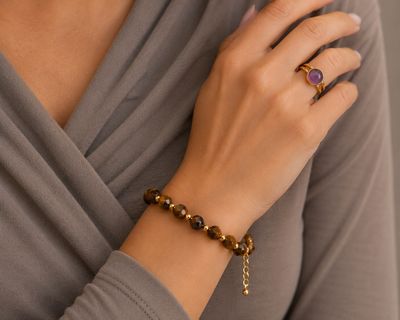 Natural Tiger Eye Armband – Natuurlijke Tijgeroog & Goudkleurige Details