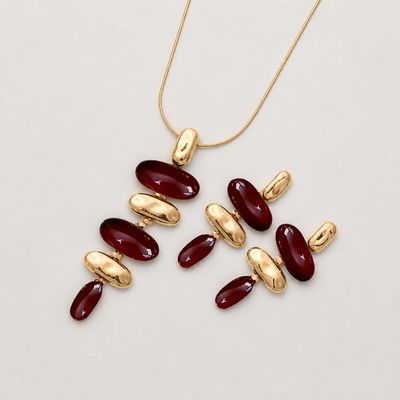 Bordeaux Elegance Sieradenset – Ketting &amp; Oorbellen