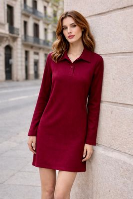 Burgundi polo jurk dames – korte jurk met kraag en knoopsluiting – casual chic outfit