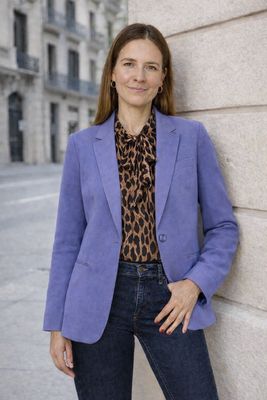 Chique blouse met print en romantische soepelvallende mouwen – trendy met viscose voering