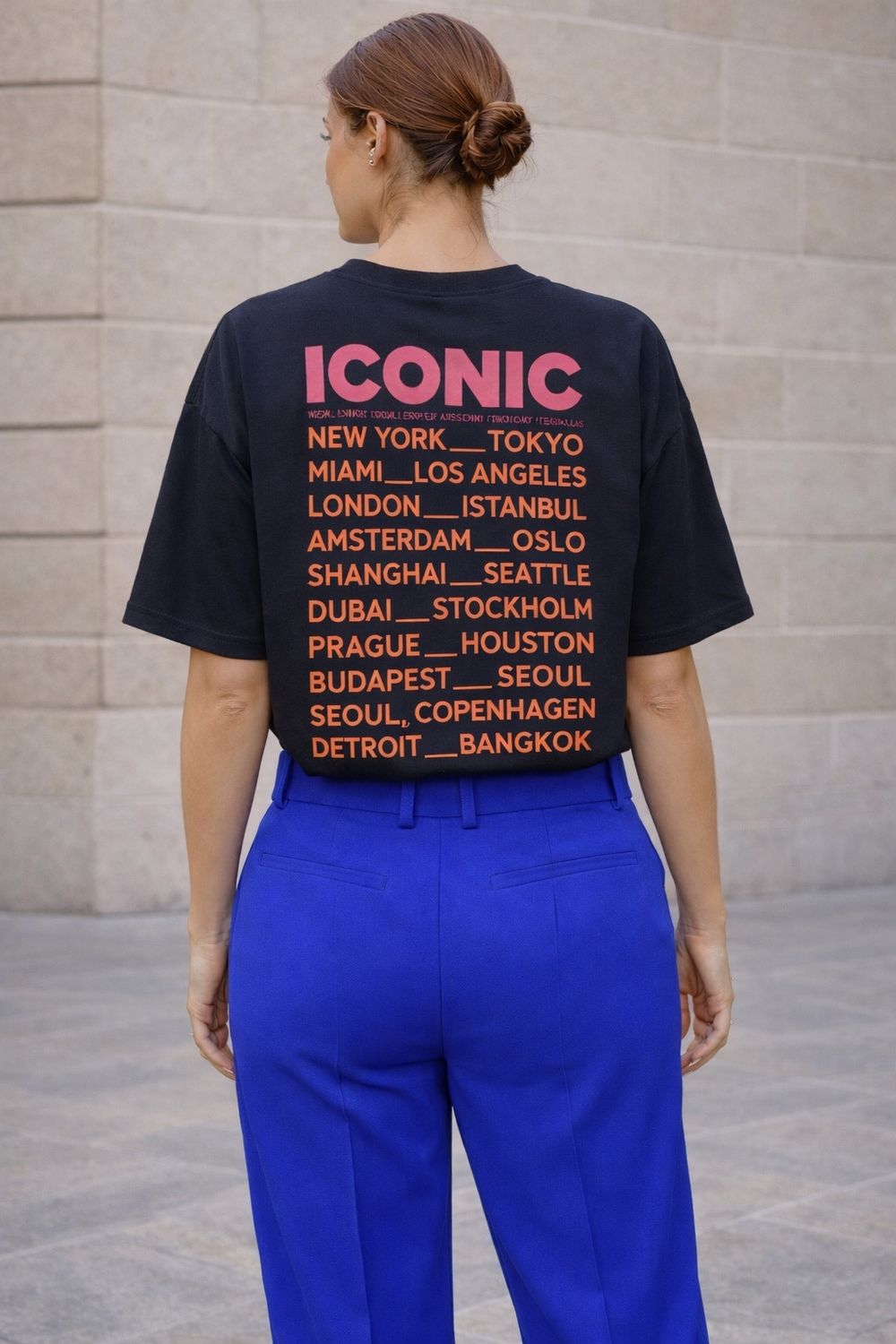 ICONIC Statement T-Shirt – Relaxed Fit met Print