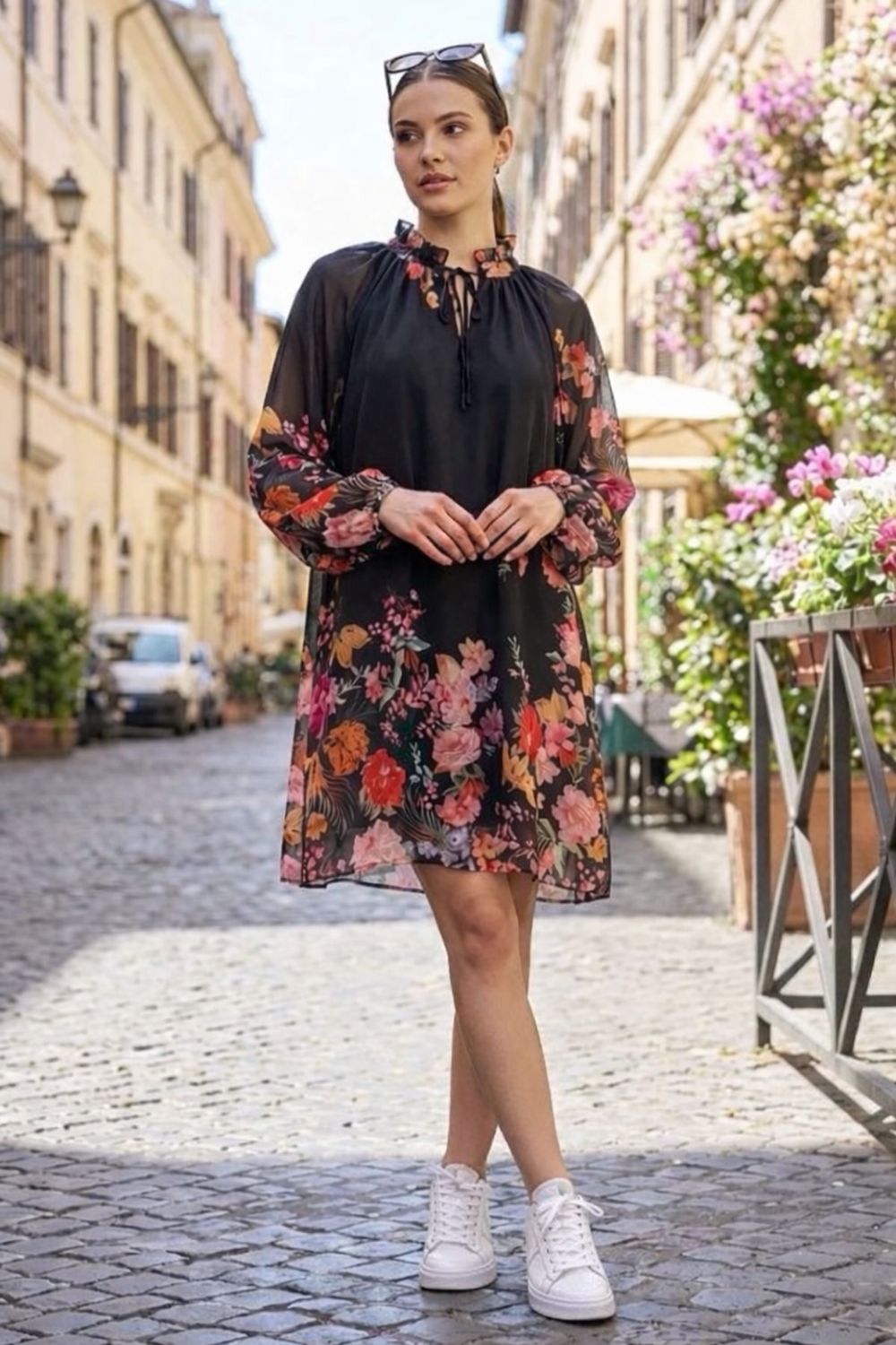 Bloemenjurk met transparante mouwen en losvallende One Size fit- Viscose Voering