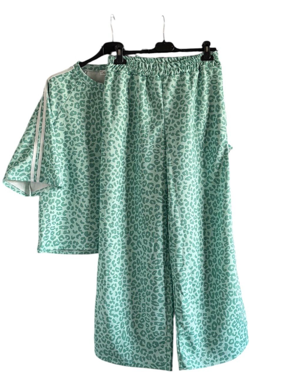 Leopard Lounge Set – Comfort Chic