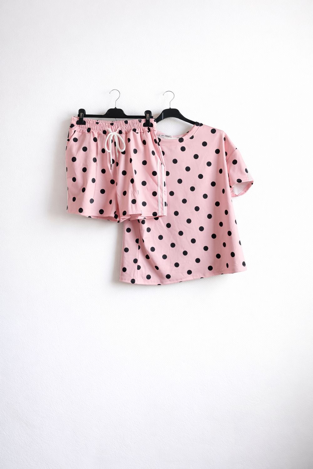Short Set Met Dots– luchtige zomer outfit | Infinity Me