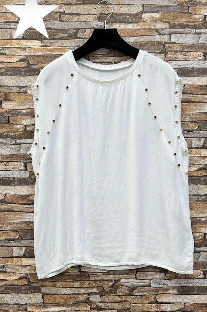 Satin Look T Shirt Met Studs