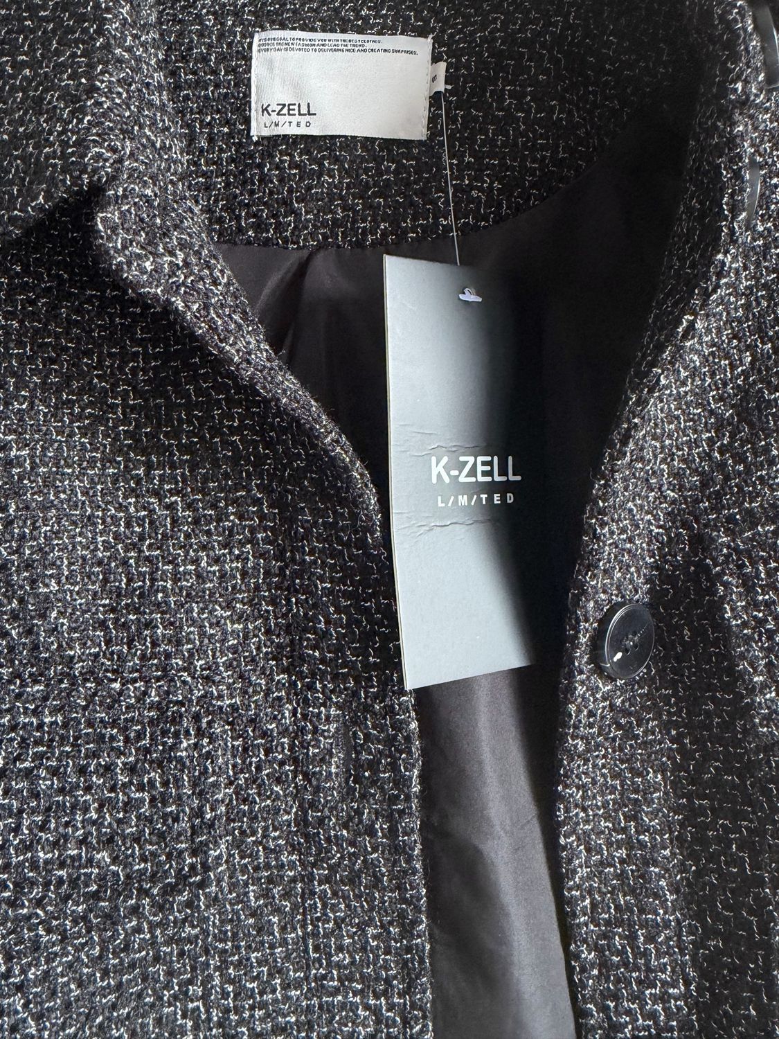 Tweed Tussenseizoen Jasje met Zakdetails – Ecru &amp; Antraciet- Kort Jasje voor Dames