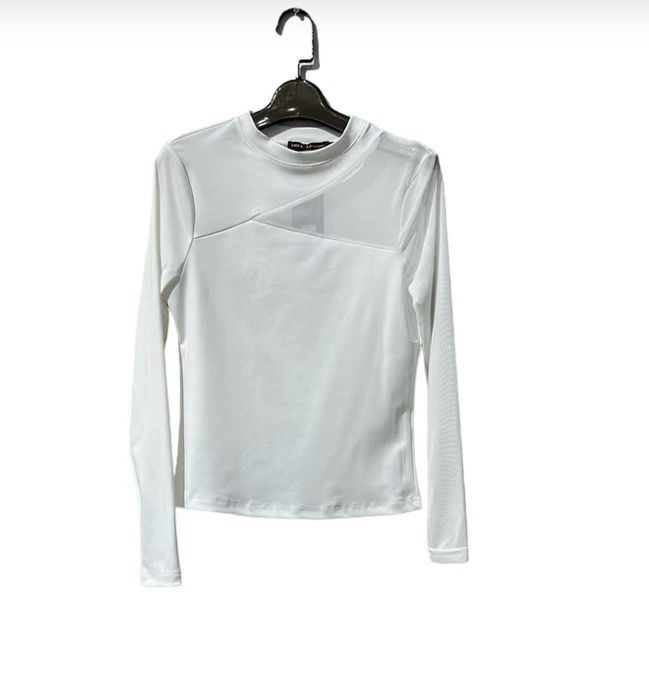 Palazzo Broek Beige- Witte Top Met Mesh Detail - Ecru Tweed Jasje- Ketting Stainless Steel