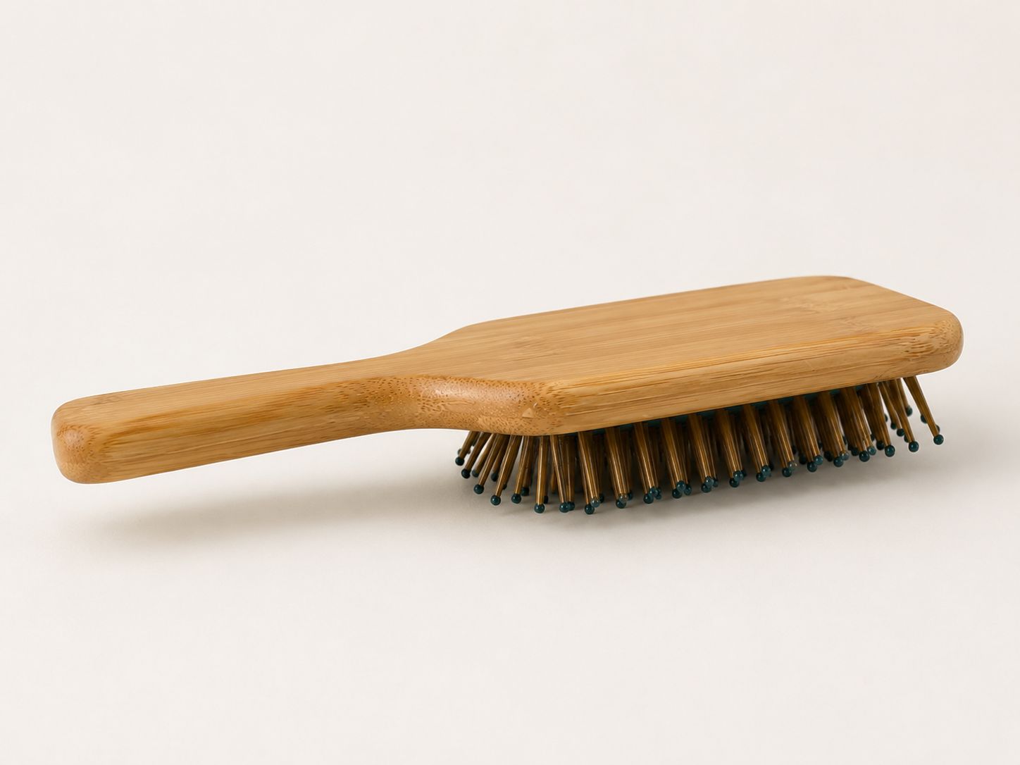 Detangle Set- Bamboo After Brush En Little Leaves Detangle Spray- Attitude