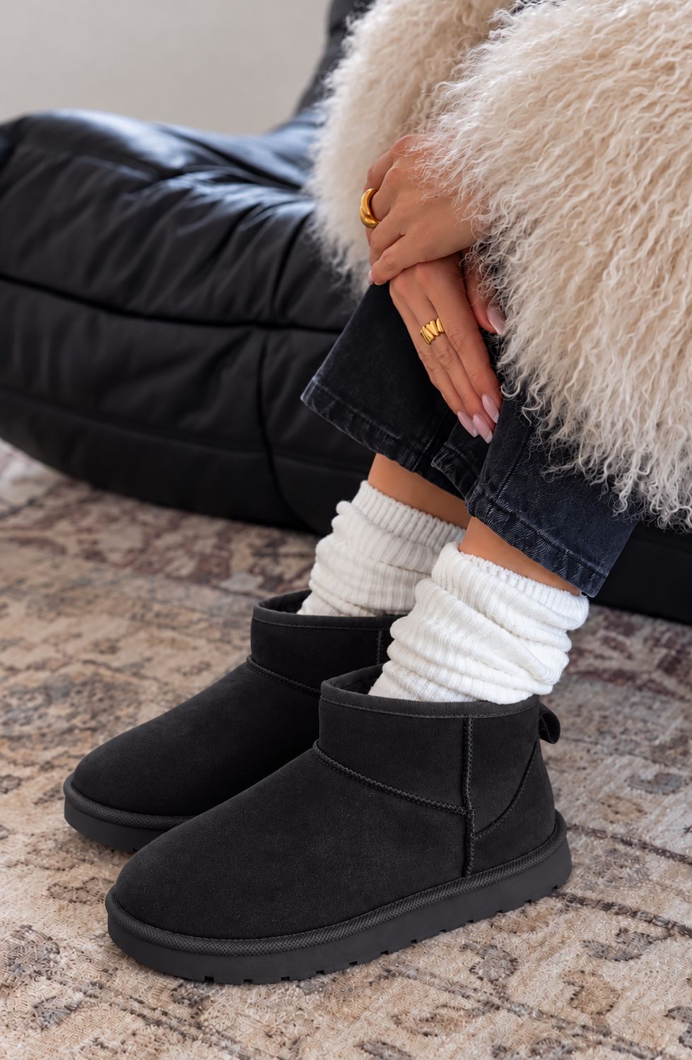 Cozy Suède Look Enkellaarsjes –   Warm, comfy &amp; effortlessly stylish!