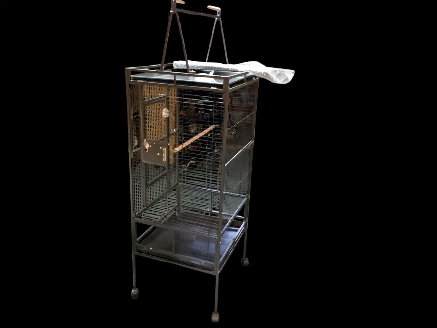 NEW BIRD CAGE