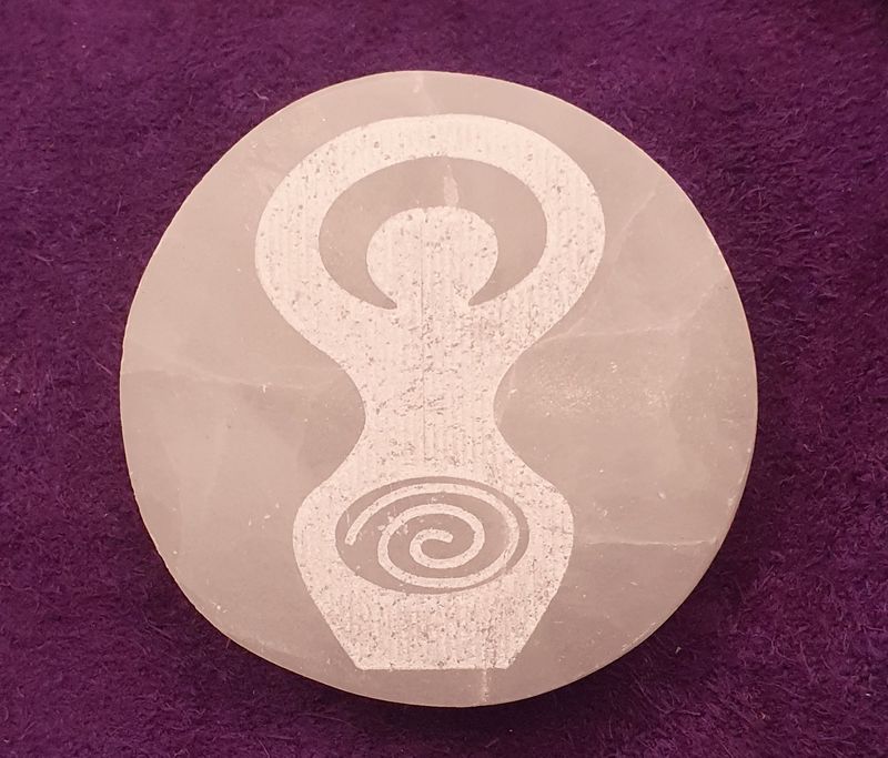 Selenite Goddess Charging Plate