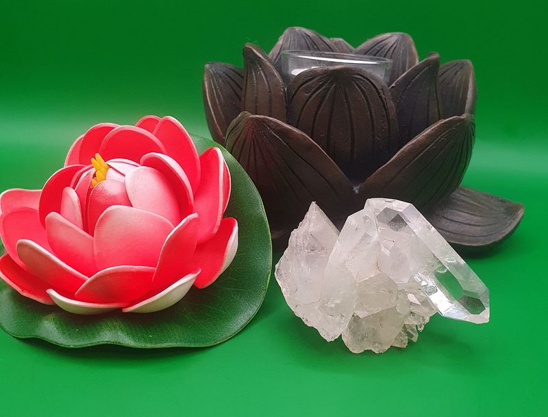 Clear Quartz Cluster 90gm