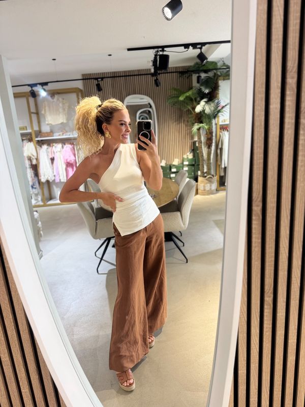 ONE SHOULDER TOP