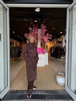 Coat classic long brown