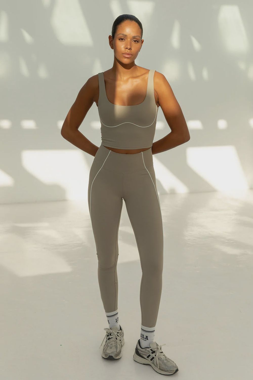 The Lola Club Alma Legging