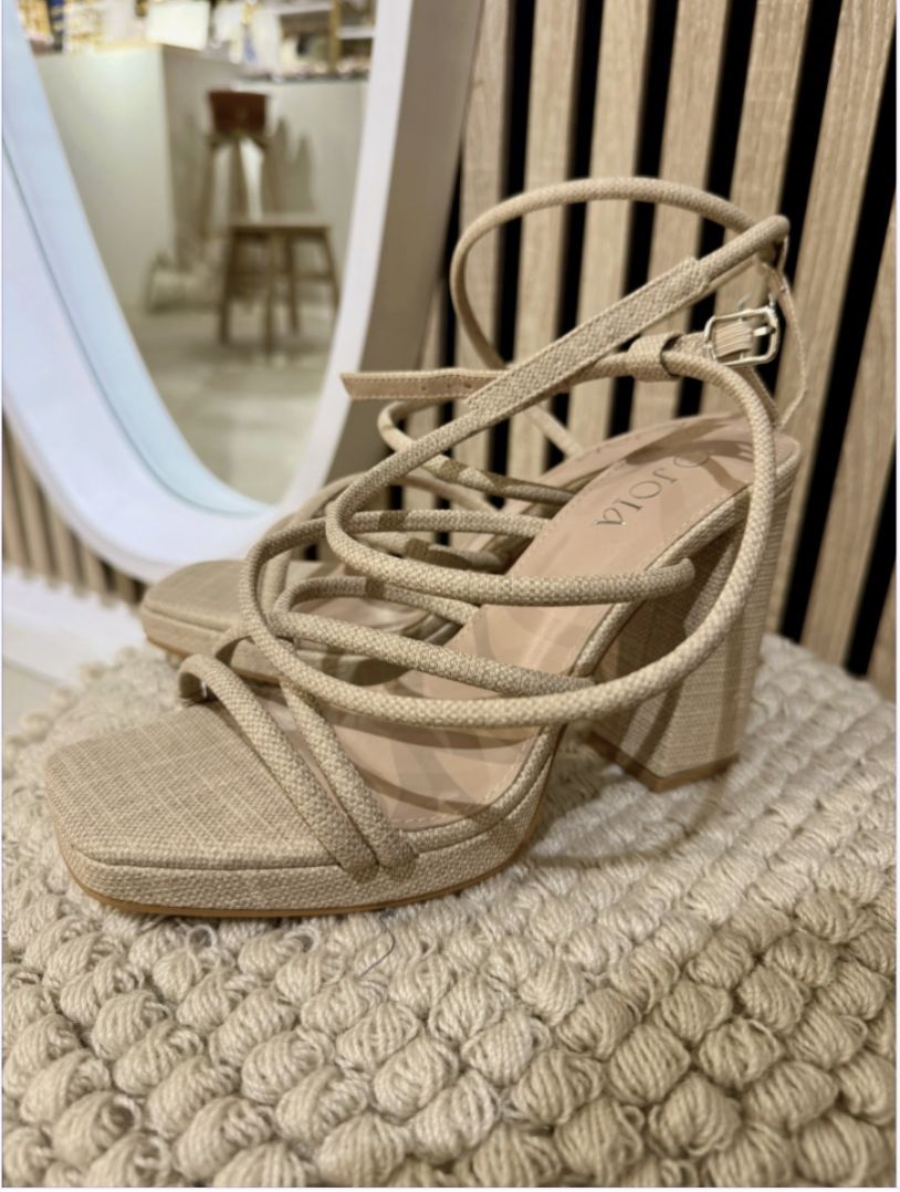 Sandel heel Audray