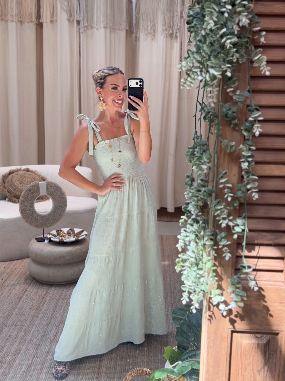Dress Yvonne