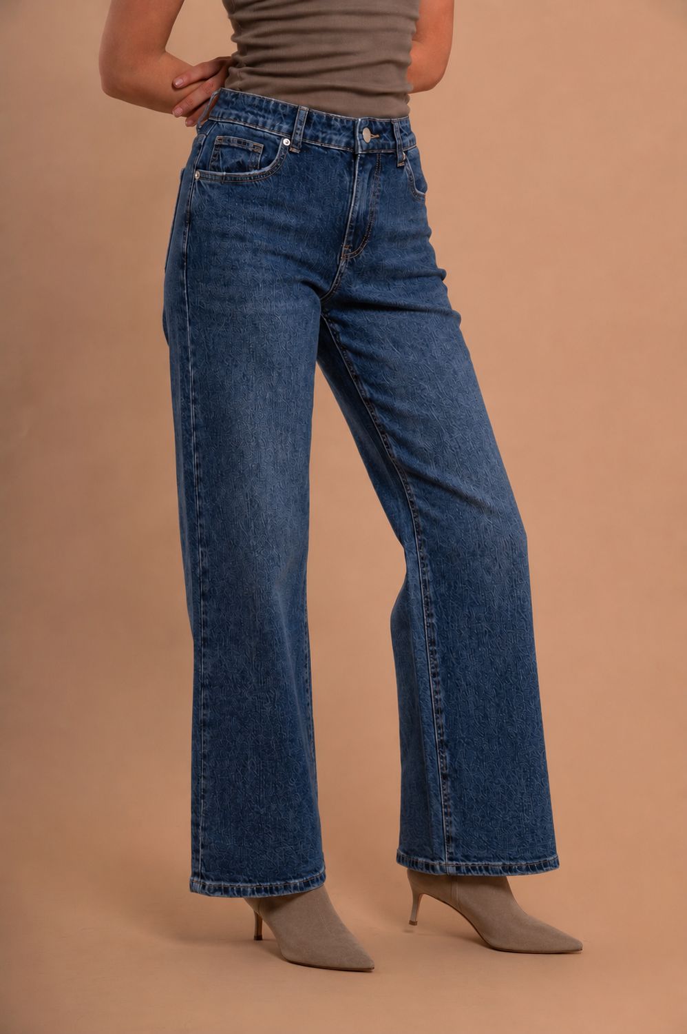 The Riley Straight Jeans