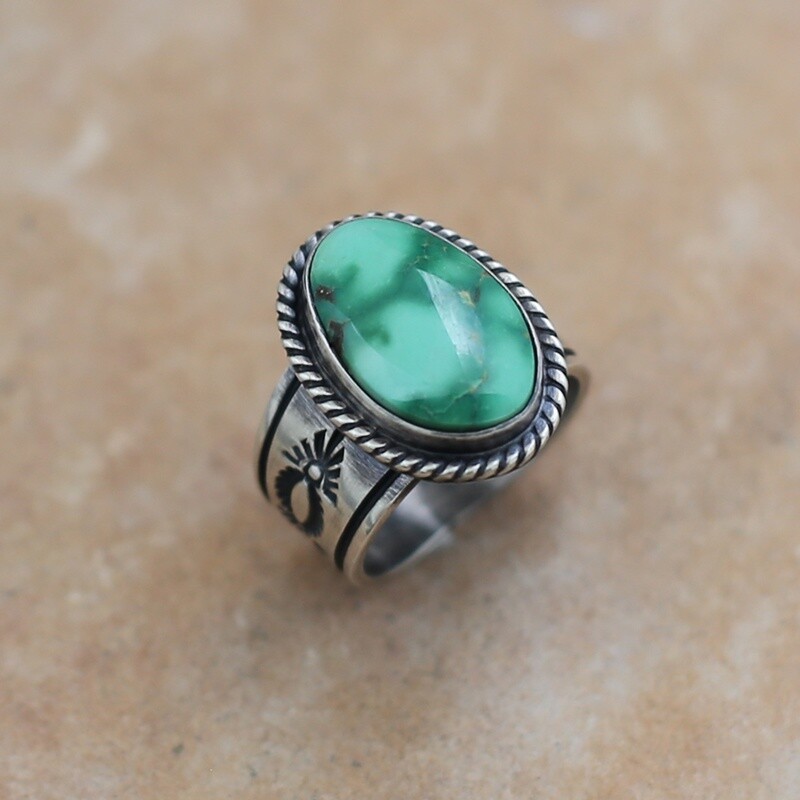 Small oval stone turquoise ring-Bil 791