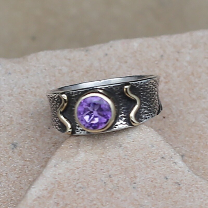 14KT Gold &amp; Silver w/Amethyst  stone