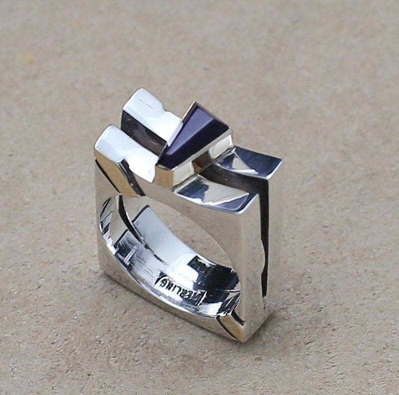 Sugilite ring in silver &amp; gold-Vintage 147