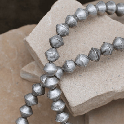 Vintage 1960's Navajo Pearls- 21"