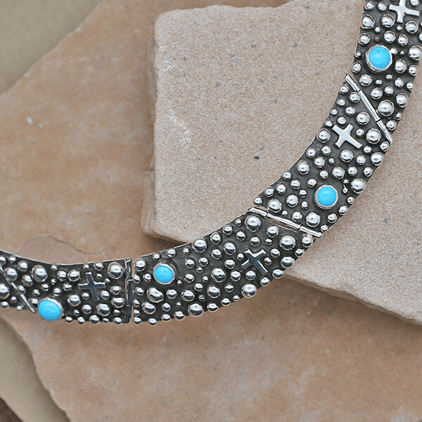 Collar style necklace w/Kingman Turquoise