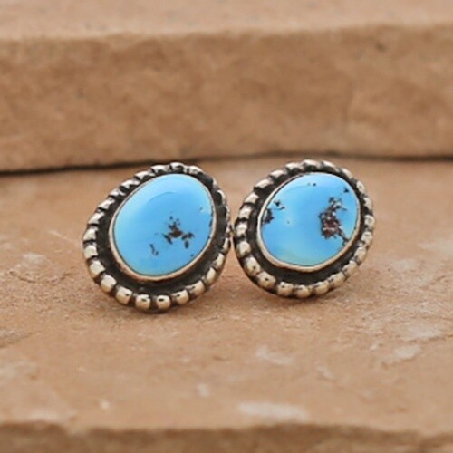 Oval post earrings by Lena Platero- BIL 554