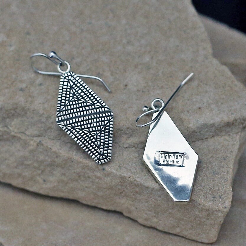 Basket weave double triangle dangle earrings