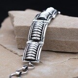 Wide 5 link bracelet by Tom Charley-BIL 522