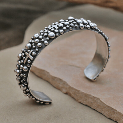 Akee Douglas 1/2" wide cuff bracelet- Rain Drop design