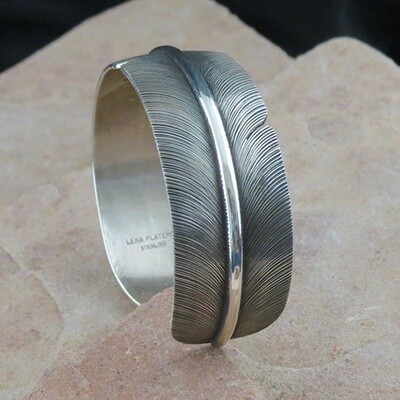 Large feather bracelet