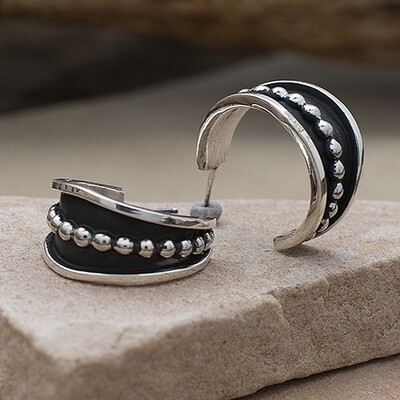 Tom Hawk 1/2 hoop channel earrings with beads
