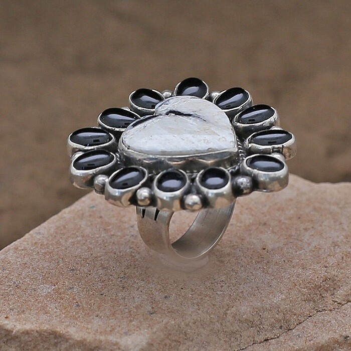 Large heart ring with onyx &amp; White Buffalo stones - BIL 609