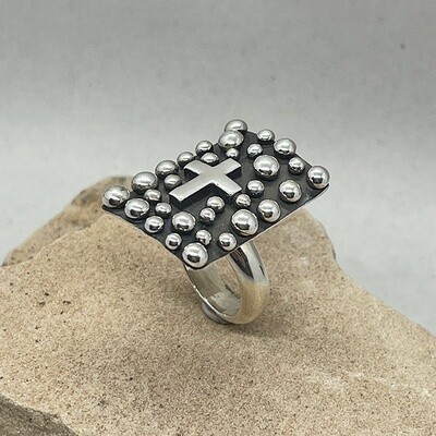 Adjustable ring designed by Navajo artist Akee Douglas