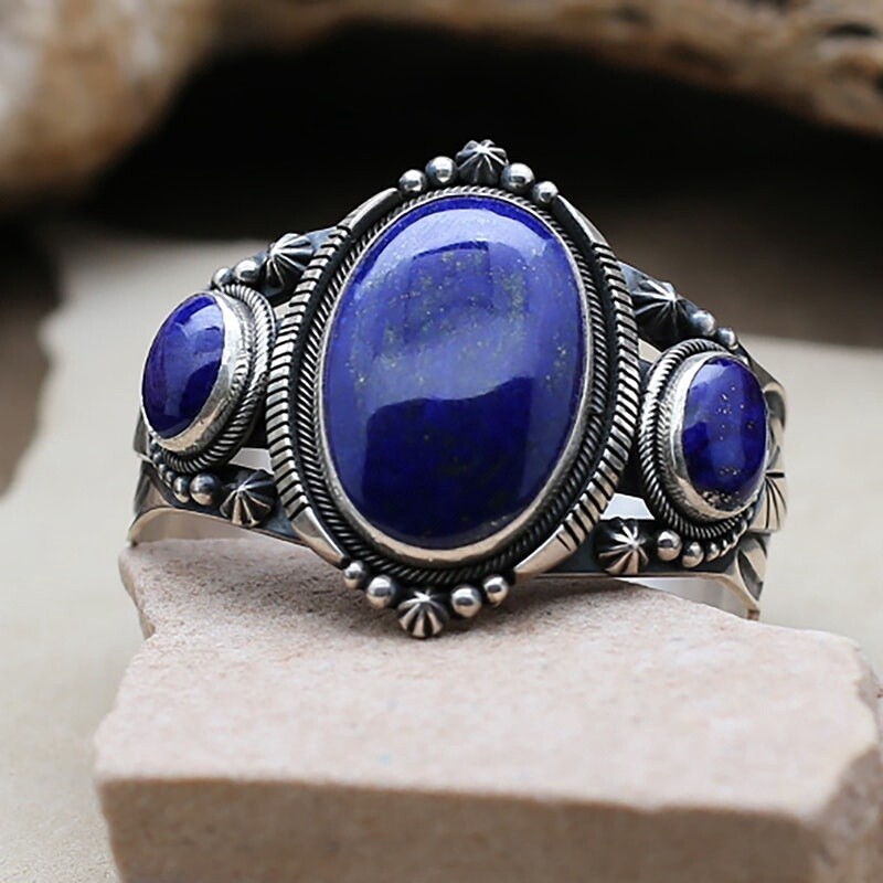 BC 1318 Aaron Toadlena  3-stone bracelet