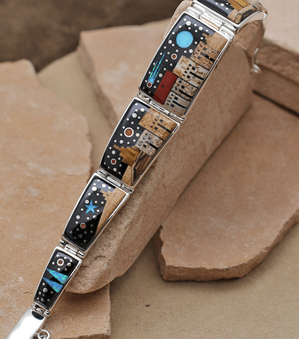 Fred Begay link bracelet w/adobe pueblo inlay- SR 2326