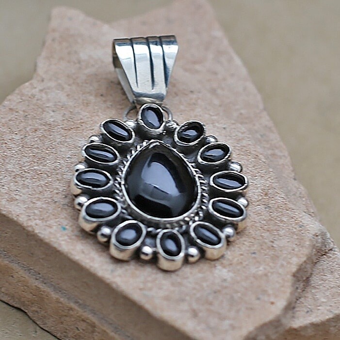 Cluster Onyx pendant