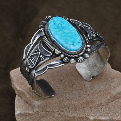 Aaron Toadlena bracelet w/ Kingman turquoise stone