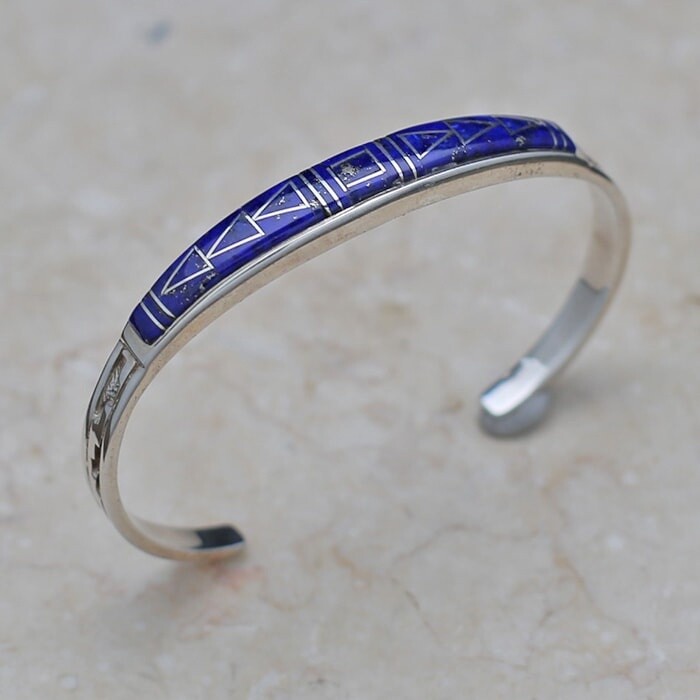 NAVAJO CUFF BRACELET WITH GENUINE LAPIS